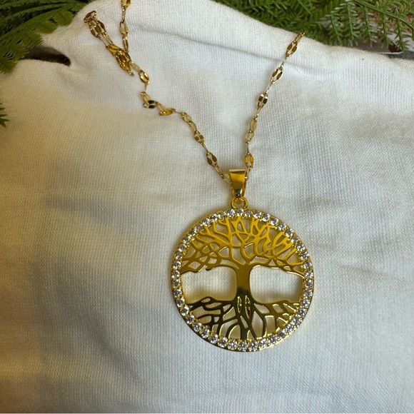 Elegant Tree of Life Necklace 18 inch - Picture 7 of 7